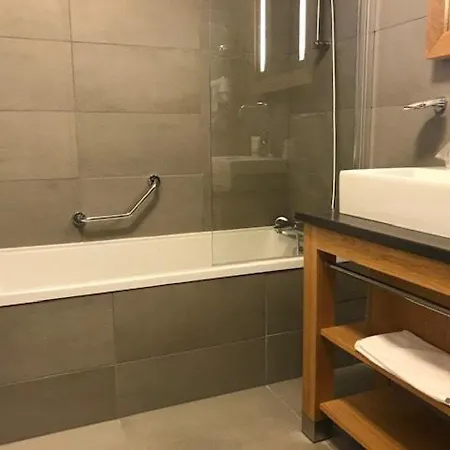 Spacieux Avec Parking, Balcon Et Acces Piscine - Front De Neige - Fr-1-346-536 Les Arcs (Savoie)